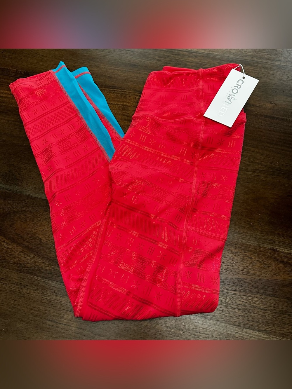 NWT Crowned Athletics Moana Wayfinder Leggings Medium